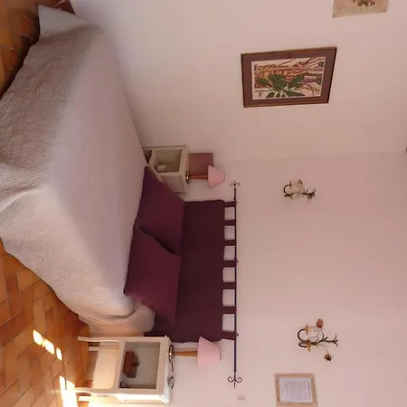 Mas De Valiguiere Hotel 2*